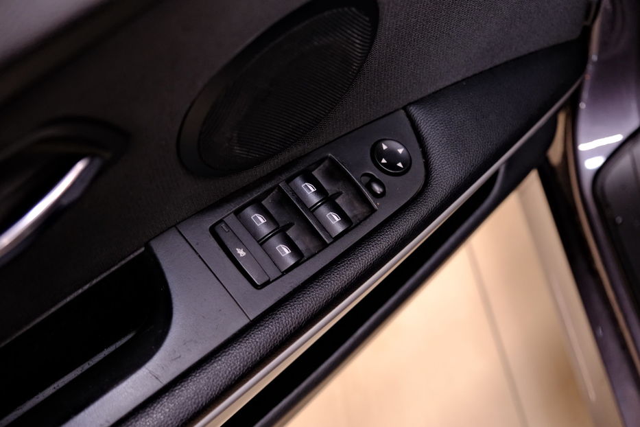 Продам BMW 320 d 2007 года в Одессе