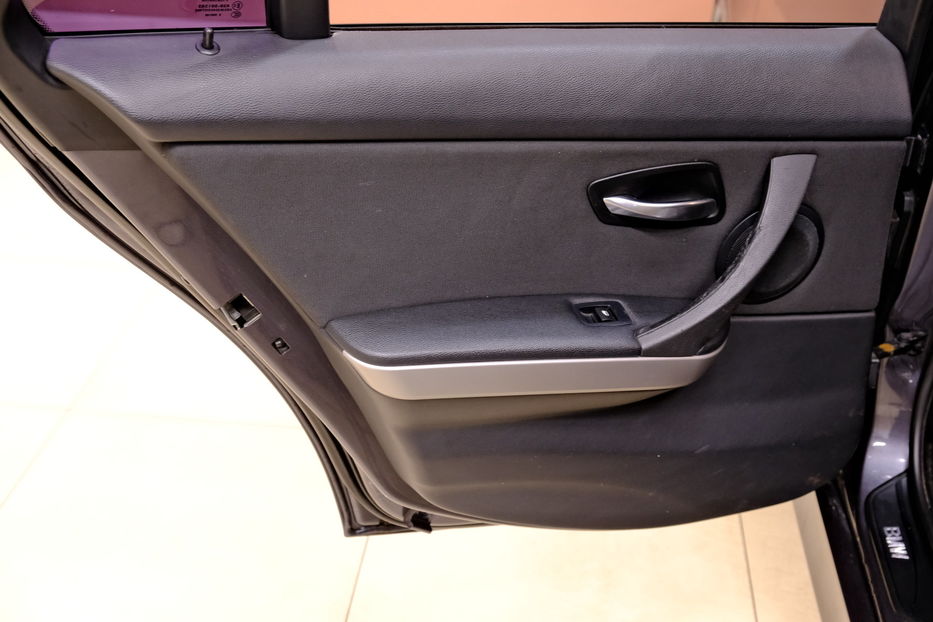 Продам BMW 320 d 2007 года в Одессе