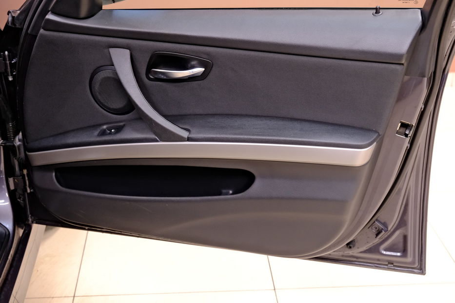 Продам BMW 320 d 2007 года в Одессе