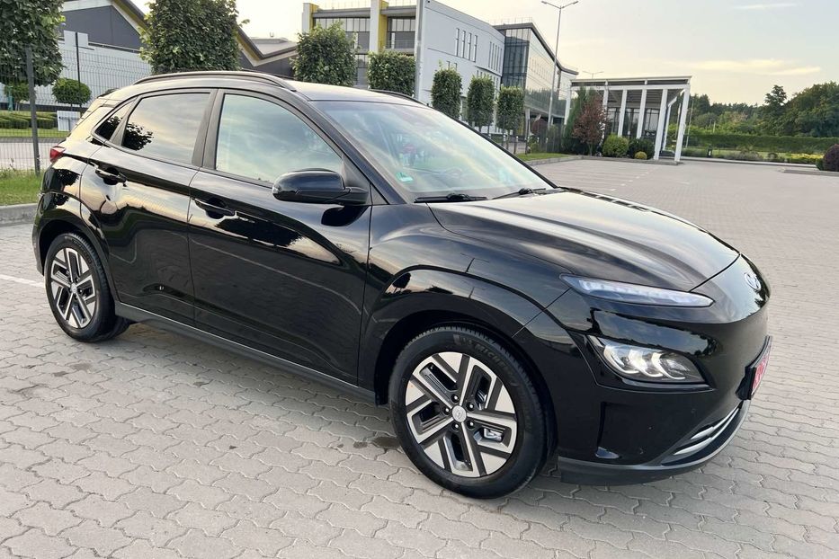 Продам Hyundai Kona 2021 года в Львове