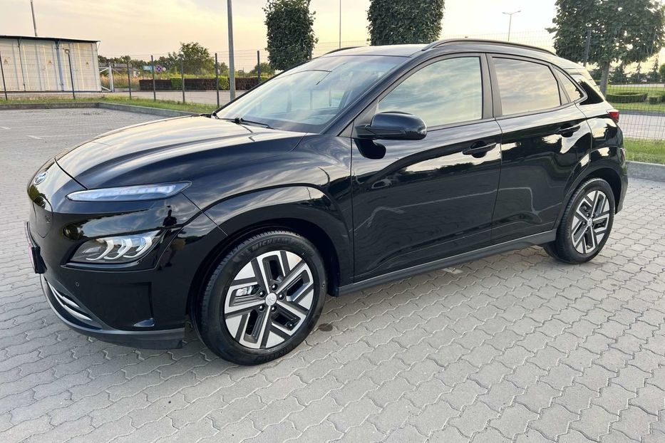 Продам Hyundai Kona 2021 года в Львове