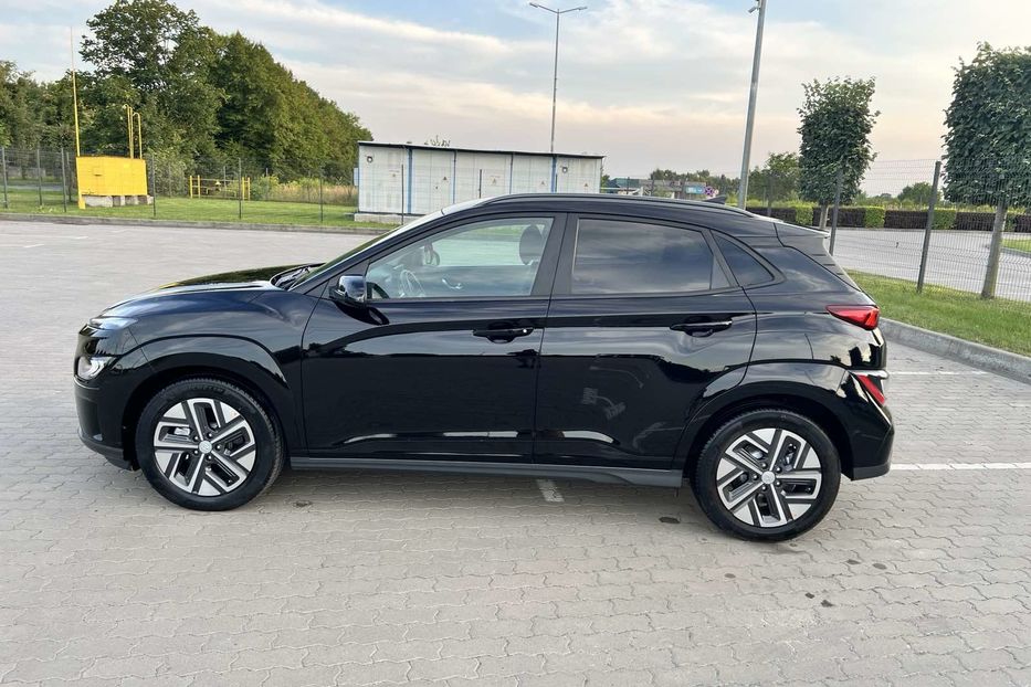 Продам Hyundai Kona 2021 года в Львове