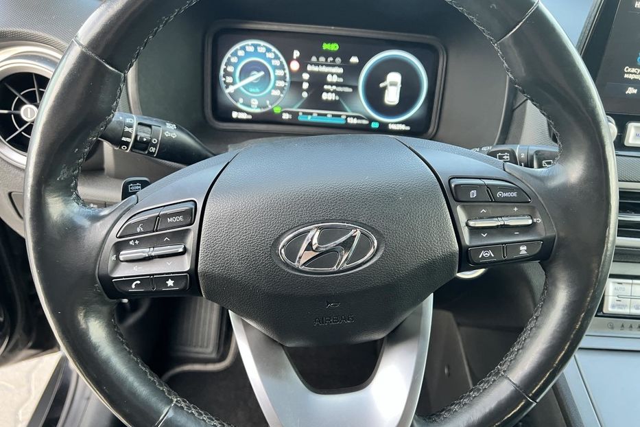 Продам Hyundai Kona 2021 года в Львове