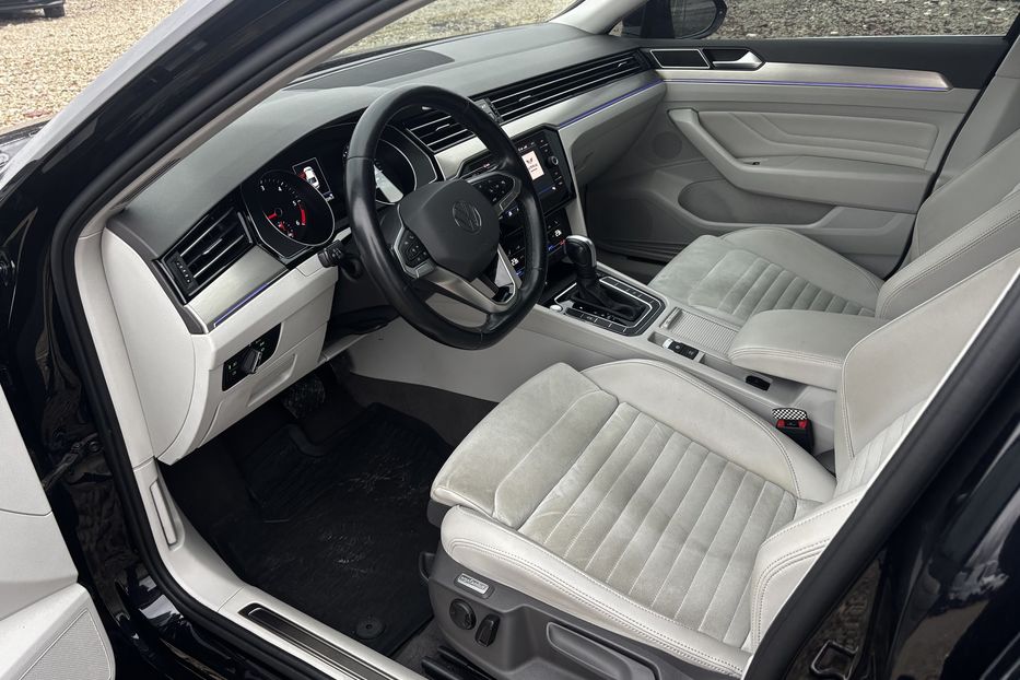 Продам Volkswagen Passat B8 147 кВт. 2021 года в Львове
