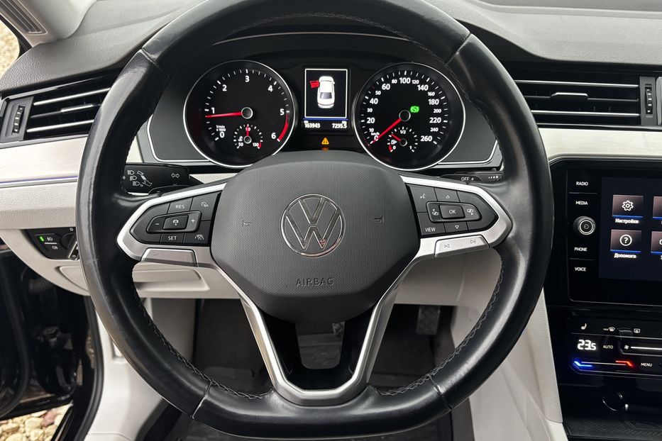 Продам Volkswagen Passat B8 147 кВт. 2021 года в Львове