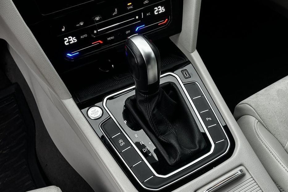 Продам Volkswagen Passat B8 147 кВт. 2021 года в Львове