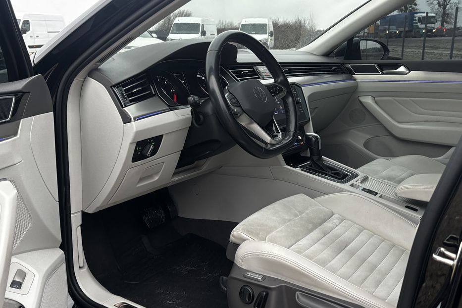 Продам Volkswagen Passat B8 147 кВт. 2021 года в Львове