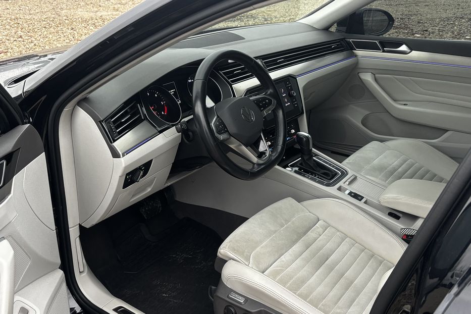 Продам Volkswagen Passat B8 147 кВт. 2021 года в Львове