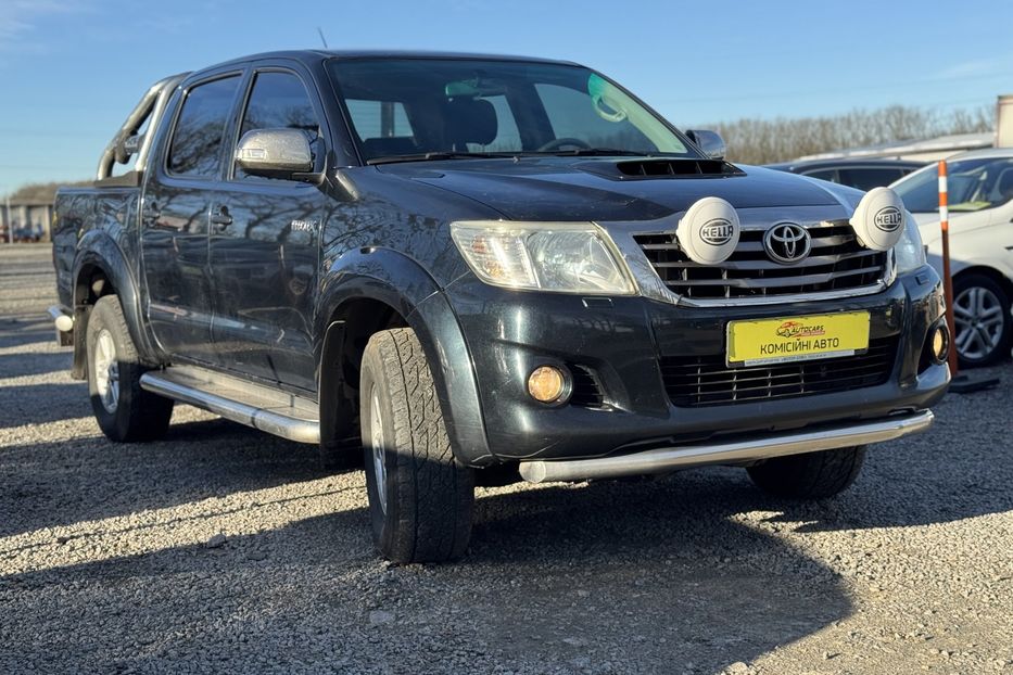 Продам Toyota Hilux (COMIS) 4x4 2014 года в г. Умань, Черкасская область