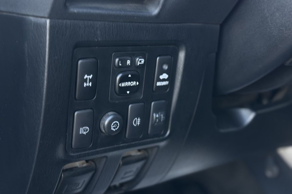 Продам Toyota Hilux (COMIS) 4x4 2014 года в г. Умань, Черкасская область