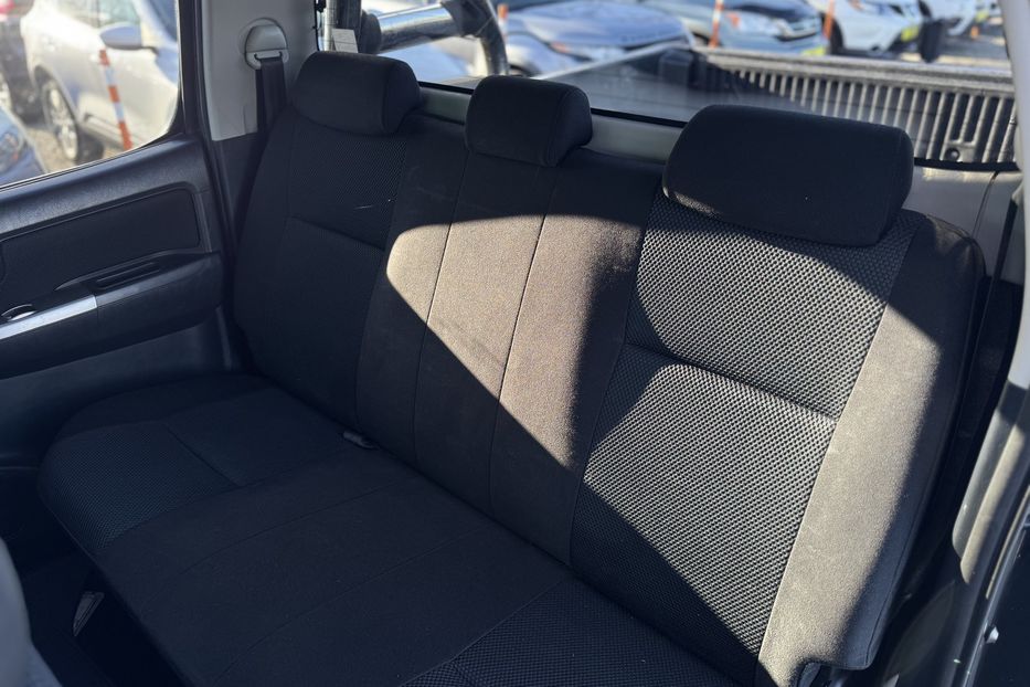 Продам Toyota Hilux (COMIS) 4x4 2014 года в г. Умань, Черкасская область