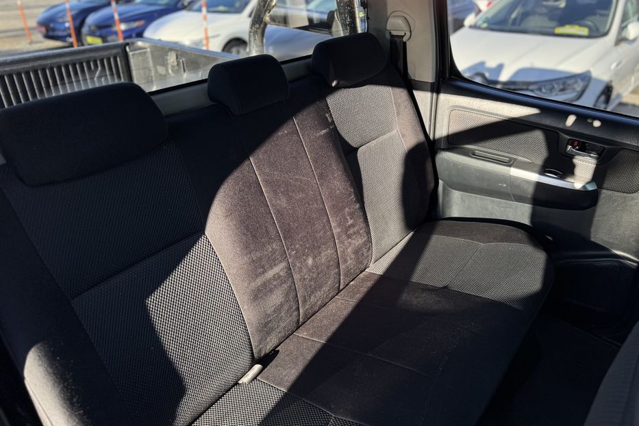 Продам Toyota Hilux (COMIS) 4x4 2014 года в г. Умань, Черкасская область