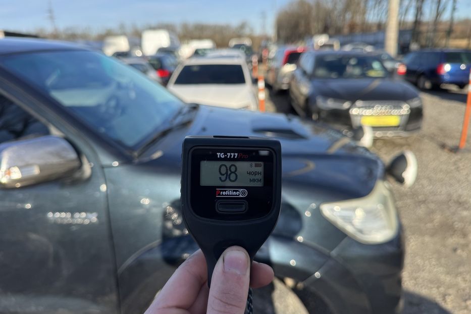 Продам Toyota Hilux (COMIS) 4x4 2014 года в г. Умань, Черкасская область