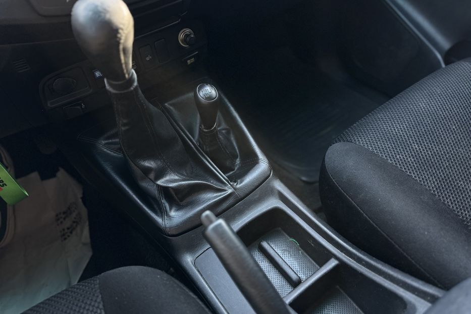 Продам Toyota Hilux (COMIS) 4x4 2014 года в г. Умань, Черкасская область