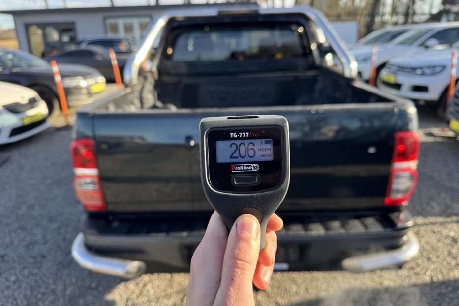 Продам Toyota Hilux (COMIS) 4x4 2014 года в г. Умань, Черкасская область