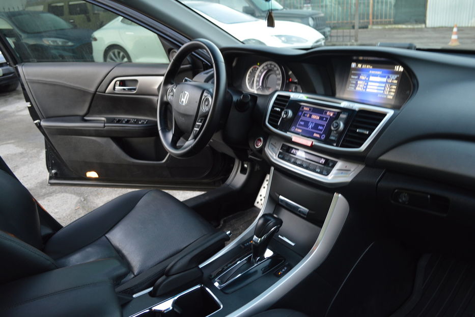 Продам Honda Accord Sport 2013 года в Одессе