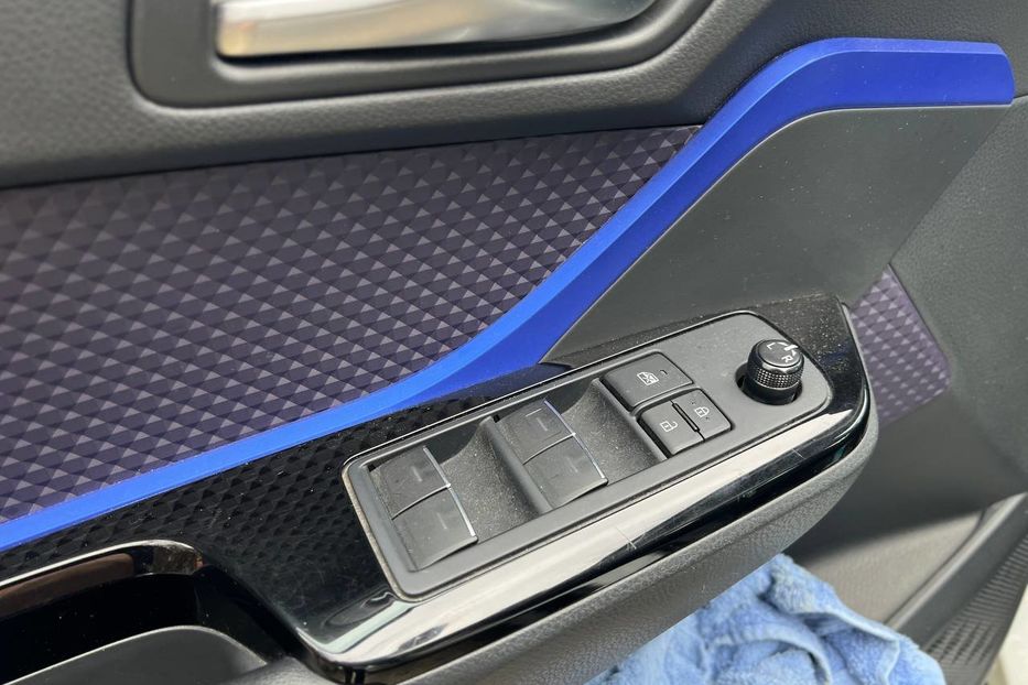 Продам Toyota F Izoa 2022 года в Черновцах