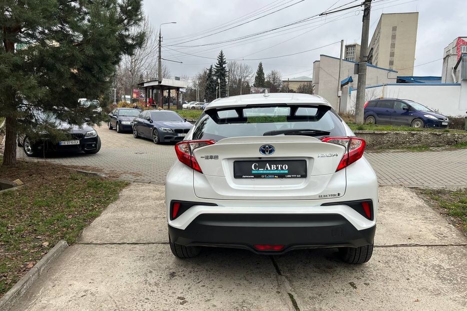 Продам Toyota F Izoa 2022 года в Черновцах