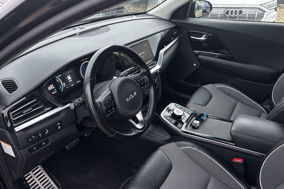 Продам Kia Niro 64 KW авто у Львові  2021 года в Львове