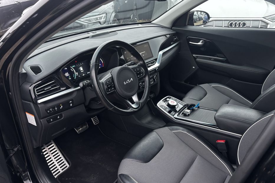 Продам Kia Niro 64 KW авто у Львові  2021 года в Львове