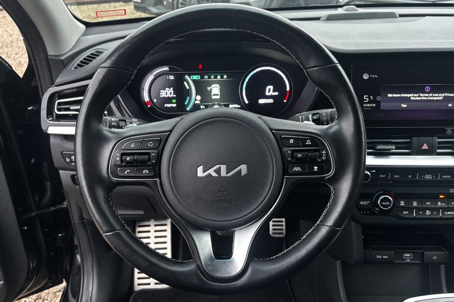 Продам Kia Niro 64 KW авто у Львові  2021 года в Львове