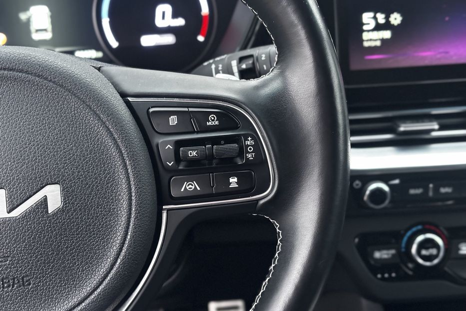 Продам Kia Niro 64 KW авто у Львові  2021 года в Львове