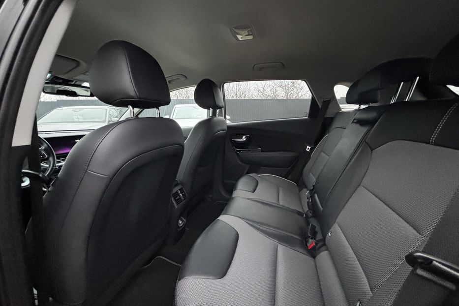 Продам Kia Niro 64 KW авто у Львові  2021 года в Львове