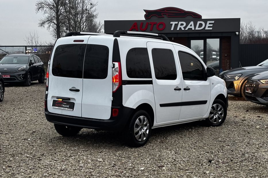 Продам Renault Kangoo пасс. 2020 года в Львове