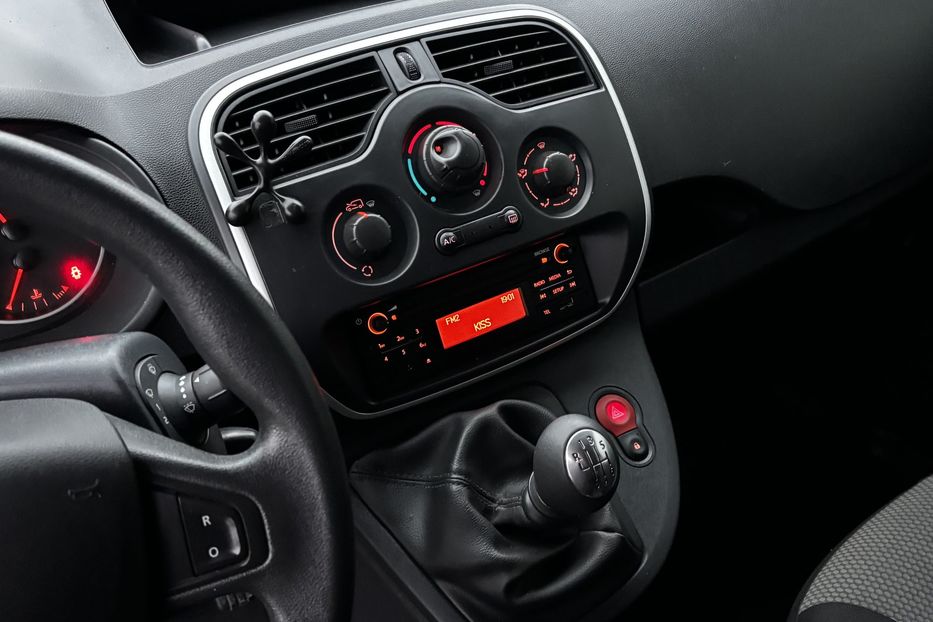 Продам Renault Kangoo пасс. 2020 года в Львове