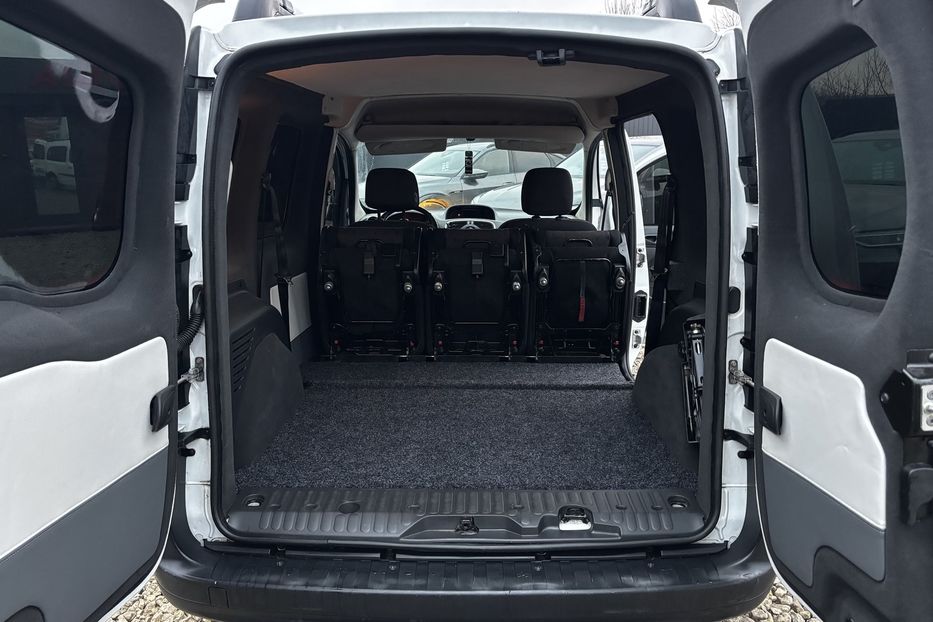 Продам Renault Kangoo пасс. 2020 года в Львове