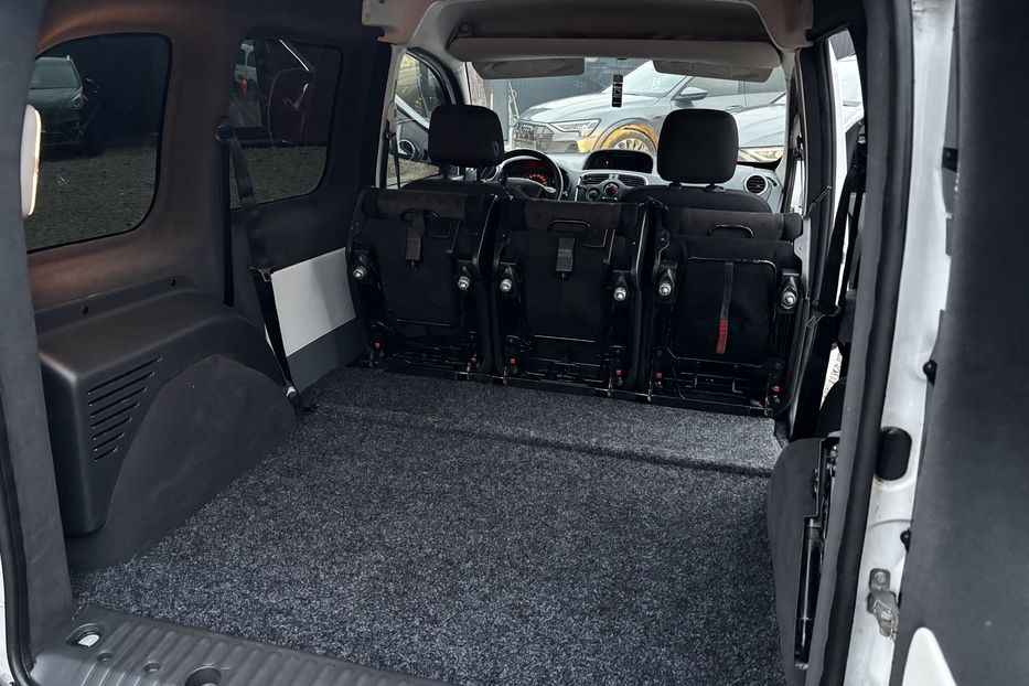 Продам Renault Kangoo пасс. 2020 года в Львове