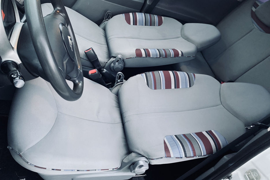 Продам Citroen C1 3d 1.0 AT (68 к.с) 2011 года в Киеве