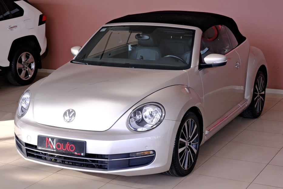 Продам Volkswagen Beetle Cabriolet 2013 года в Одессе