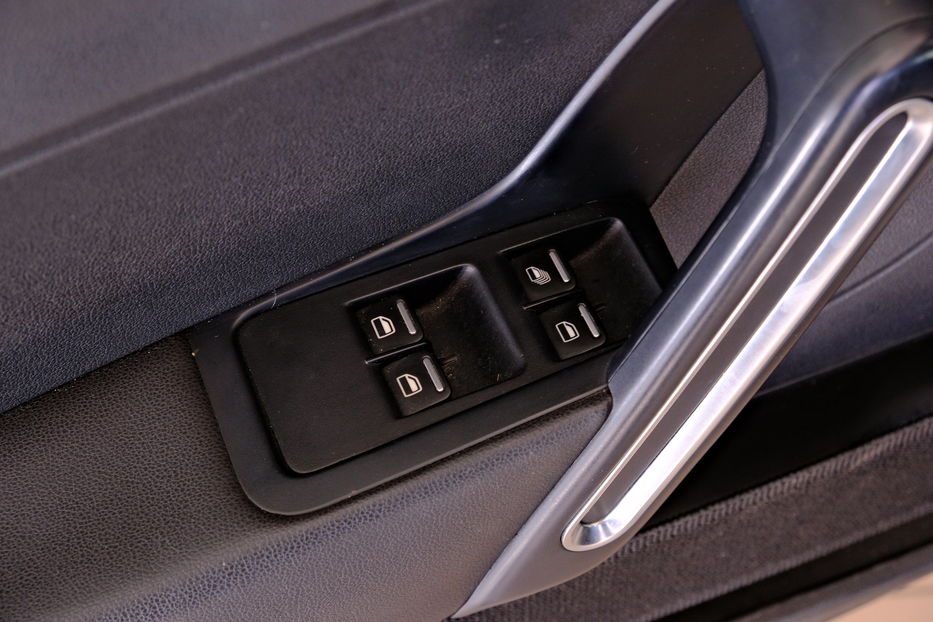 Продам Volkswagen Beetle Cabriolet 2013 года в Одессе