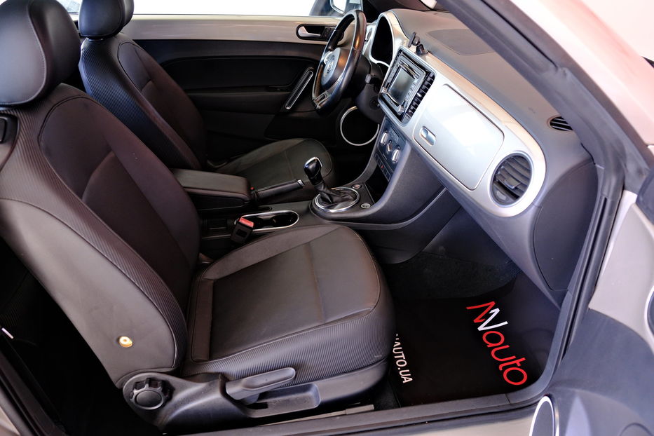 Продам Volkswagen Beetle Cabriolet 2013 года в Одессе