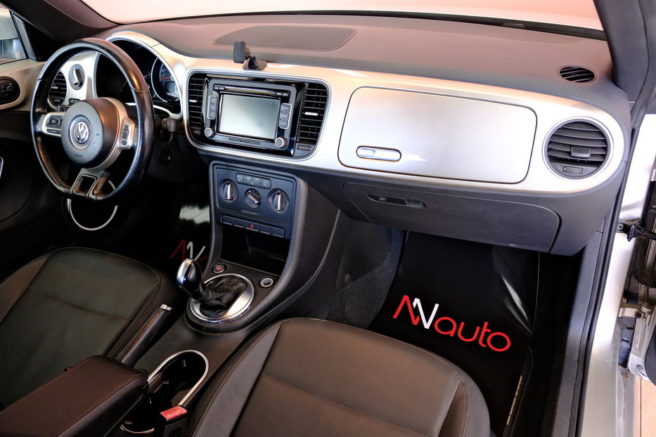 Продам Volkswagen Beetle Cabriolet 2013 года в Одессе