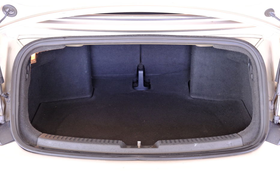 Продам Volkswagen Beetle Cabriolet 2013 года в Одессе