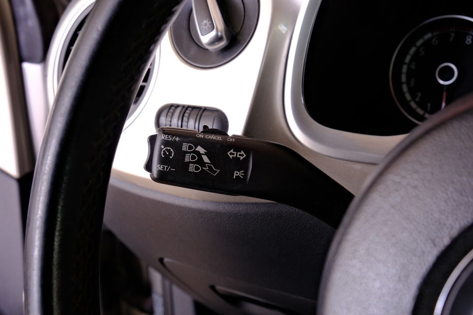 Продам Volkswagen Beetle Cabriolet 2013 года в Одессе