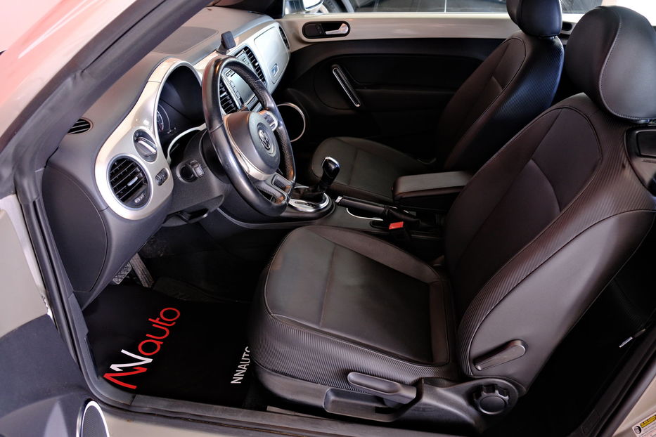 Продам Volkswagen Beetle Cabriolet 2013 года в Одессе