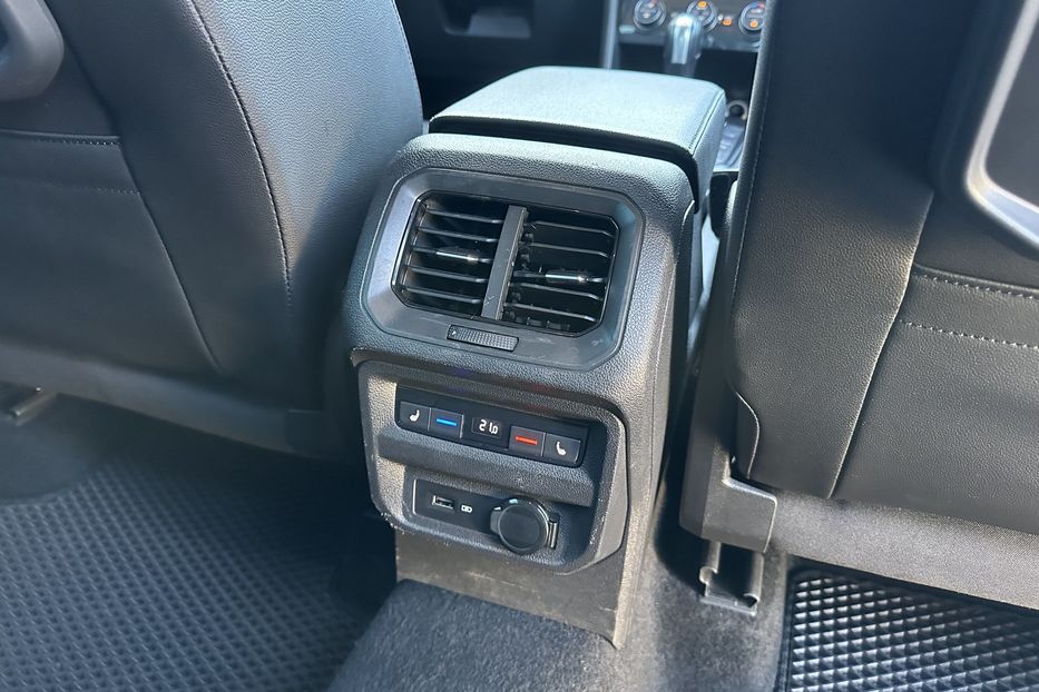 Продам Volkswagen Tiguan TDI 4Motion 2020 года в Киеве