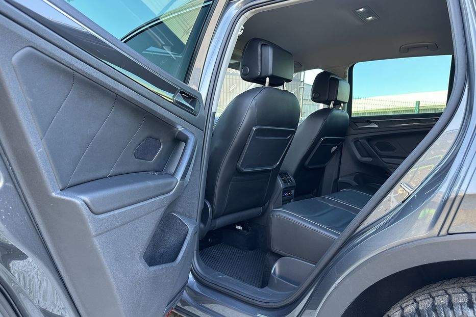 Продам Volkswagen Tiguan TDI 4Motion 2020 года в Киеве