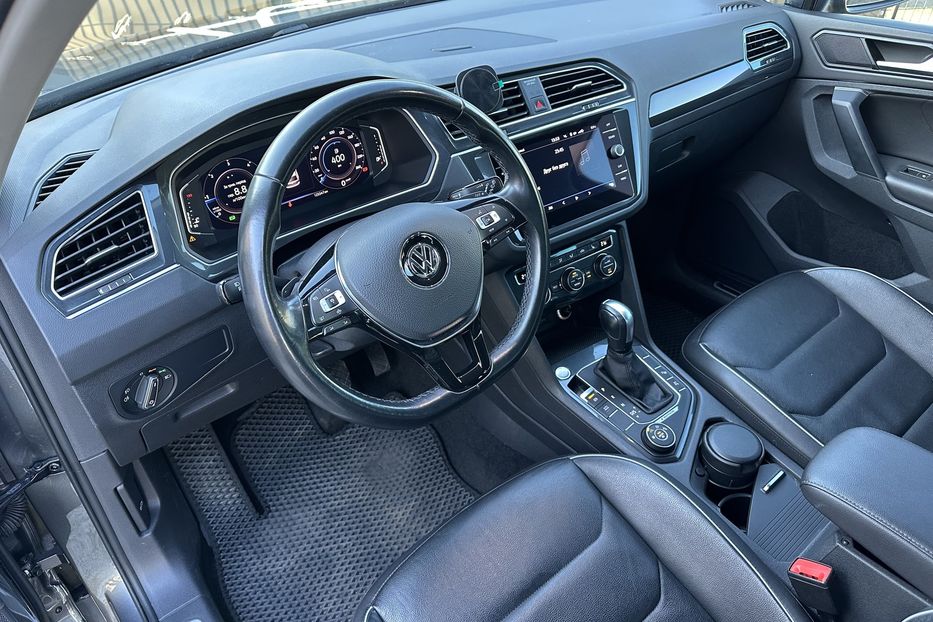 Продам Volkswagen Tiguan TDI 4Motion 2020 года в Киеве