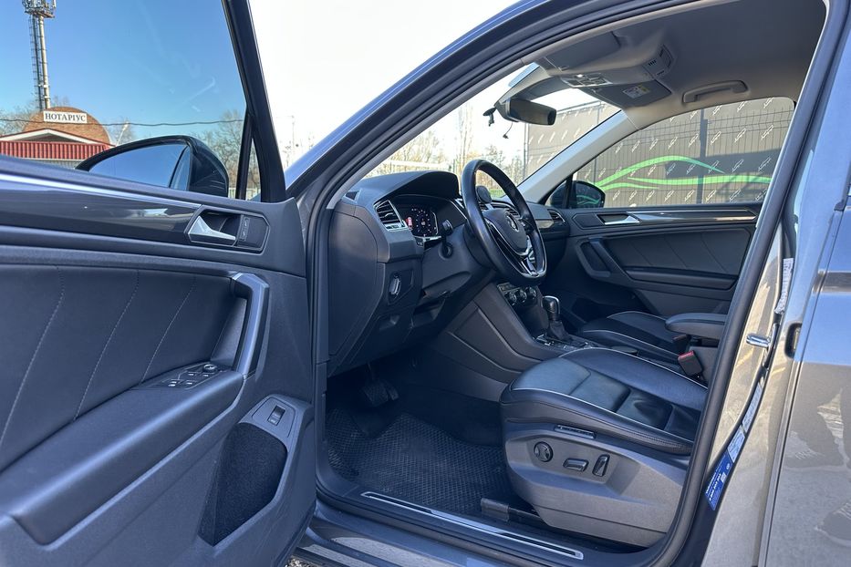 Продам Volkswagen Tiguan TDI 4Motion 2020 года в Киеве