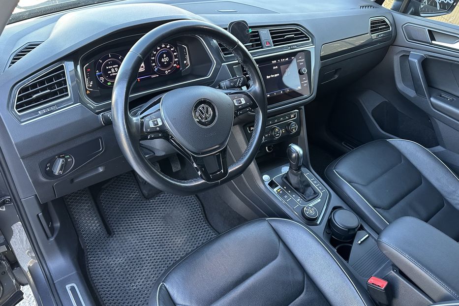 Продам Volkswagen Tiguan TDI 4Motion 2020 года в Киеве