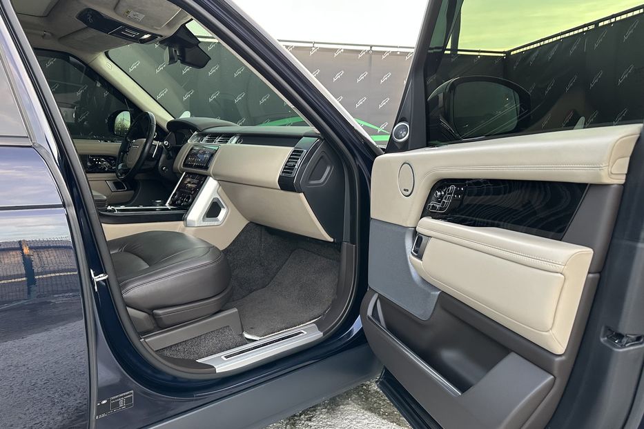 Продам Land Rover Range Rover Diesel Autobiography 2019 года в Киеве