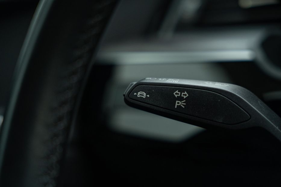 Продам Audi Q8 e-tron Sportback S-line 2023 года в Черновцах