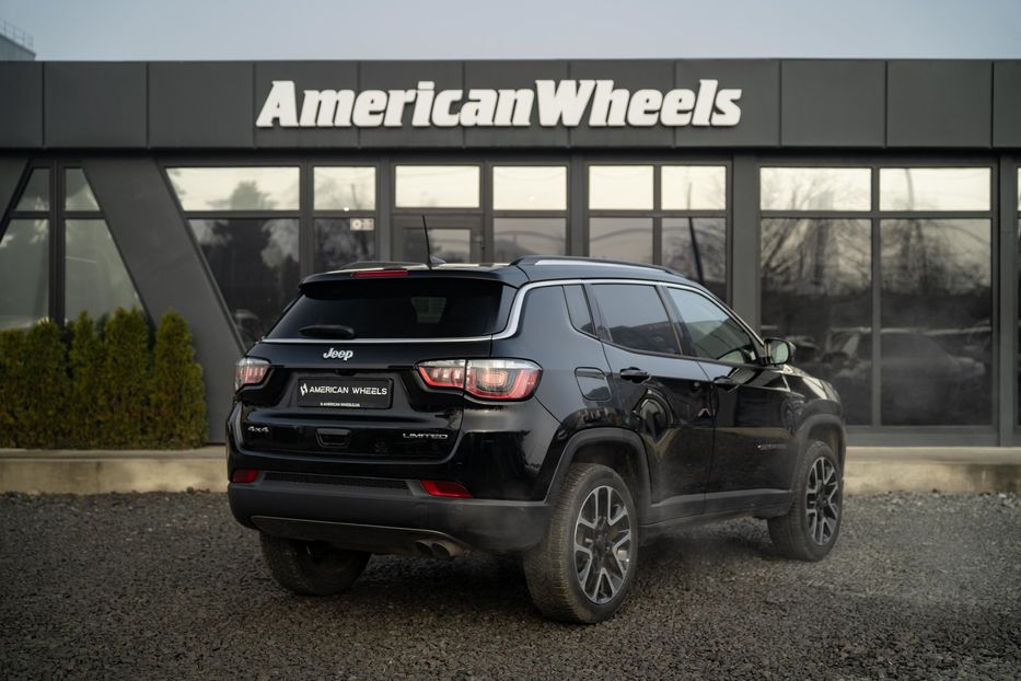 Продам Jeep Compass Limited 4x4 2018 года в Черновцах