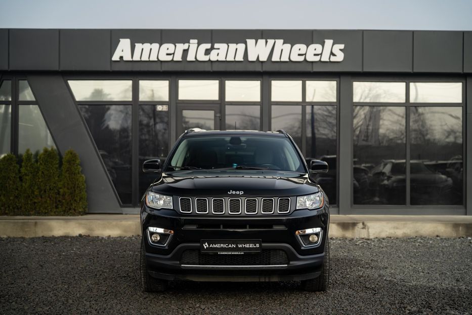 Продам Jeep Compass Limited 4x4 2018 года в Черновцах