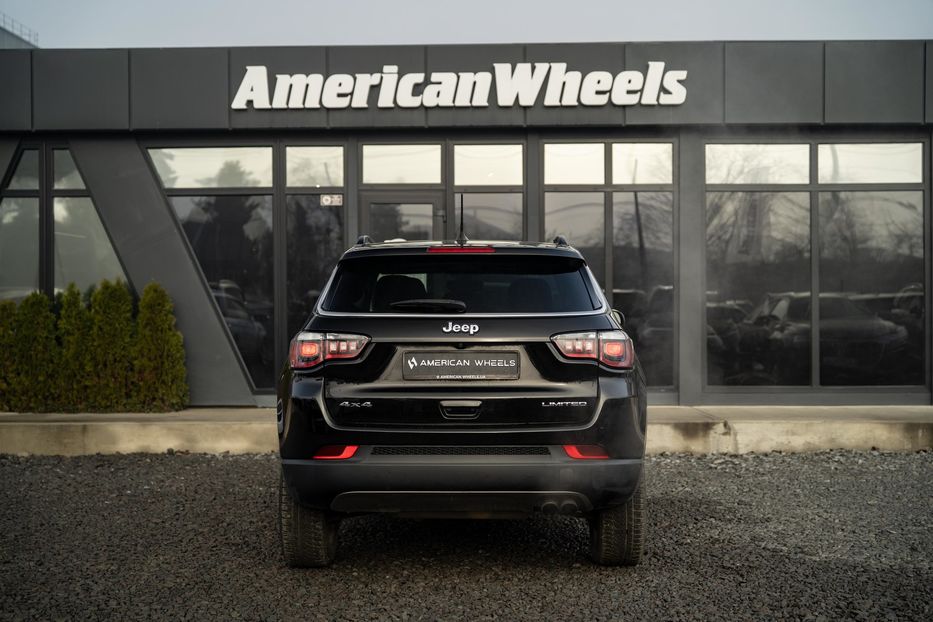 Продам Jeep Compass Limited 4x4 2018 года в Черновцах