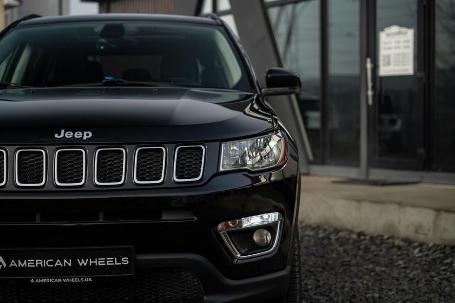 Продам Jeep Compass Limited 4x4 2018 года в Черновцах